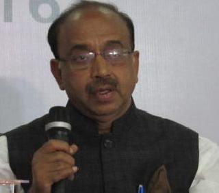 Terrorism and games can not be combined - Sports Minister | दहशतवाद आणि खेळ एकत्र होऊ शकत नाही - क्रीडामंत्री Terrorism and games can not be combined - Sports Minister | दहशतवाद आणि खेळ एकत्र होऊ शकत नाही - क्रीडामंत्री