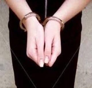 Pandey detained as expected in 72 lakhs of abduction case | 72 लाखांच्या अपहार प्रकरणी अपेक्षा पांडे अटकेत