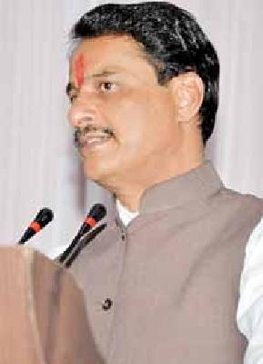 Work hard for the expectation of the people | जनतेच्या अपेक्षापूर्तीसाठी कठोर परिश्रम करा