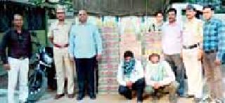 4.70 lakh liquor seized | ४.७० लाखांची दारू जप्त