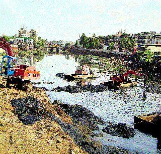 How will Nalseefai before the monsoon? | पावसाळ्यापुर्वी नालेसफाई कशी होणार? How will Nalseefai before the monsoon? | पावसाळ्यापुर्वी नालेसफाई कशी होणार?