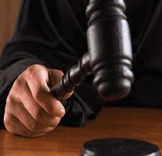 Bilkees Bano rape case: 11 people have become life imprisonment for life | बिल्कीस बानो बलात्कार प्रकरण : 11 जणांची जन्मठेपेची शिक्षा कायम Bilkees Bano rape case: 11 people have become life imprisonment for life | बिल्कीस बानो बलात्कार प्रकरण : 11 जणांची जन्मठेपेची शिक्षा कायम