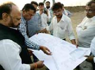 Badanera railway wagon start of repair work | बडनेरा रेल्वे वॅगन दुरूस्तीच्या कामाला प्रारंभ Badanera railway wagon start of repair work | बडनेरा रेल्वे वॅगन दुरूस्तीच्या कामाला प्रारंभ