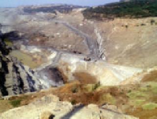 VECOLOGY employees split | वेकोलि कर्मचाऱ्यांमध्ये फूट VECOLOGY employees split | वेकोलि कर्मचाऱ्यांमध्ये फूट