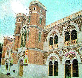 School of Bapu's childhood school will be held in the museum | बापूंच्या बालपणीच्या शाळेला टाळे, संग्रहालय होणार School of Bapu's childhood school will be held in the museum | बापूंच्या बालपणीच्या शाळेला टाळे, संग्रहालय होणार