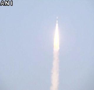 Successful flight of "GSAT-9", India's next step in satellite launch | "जीसॅट-9" चं यशस्वी उड्डाण, उपग्रह प्रक्षेपणात भारताचे पुढचं पाऊल