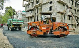 Corridor corridor overnight | धंतोलीतील रस्ता रात्रभरात दुरुस्त Corridor corridor overnight | धंतोलीतील रस्ता रात्रभरात दुरुस्त