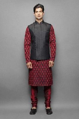 The Prime Minister gave Jackets fashion a good day! | पंतप्रधानांमुळे आले जॅकेटसच्या फॅशनला अच्छे दिन! The Prime Minister gave Jackets fashion a good day! | पंतप्रधानांमुळे आले जॅकेटसच्या फॅशनला अच्छे दिन!