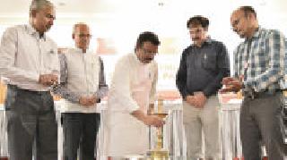 Bone marrow implantation is necessary at early age | कोवळ्या वयातच बोन मॅरो रोपण आवश्यक Bone marrow implantation is necessary at early age | कोवळ्या वयातच बोन मॅरो रोपण आवश्यक