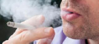 Enactment of the Enforcement Act | धूम्रपानबंदी कायदा धाब्यावर Enactment of the Enforcement Act | धूम्रपानबंदी कायदा धाब्यावर