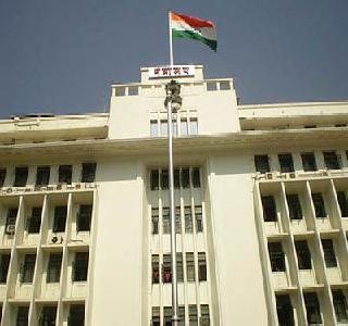 Improving the decision to set up the statue | पुतळा उभारण्याच्या निर्णयात सुधारणा Improving the decision to set up the statue | पुतळा उभारण्याच्या निर्णयात सुधारणा