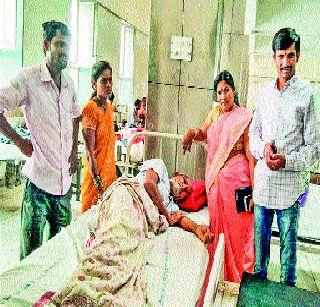 Do nothing by knit slabs | काहीही करून बिबटे जेरबंद करा Do nothing by knit slabs | काहीही करून बिबटे जेरबंद करा