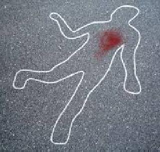 Father's father murdered as the door opened late | दरवाजा उशिरा उघडला म्हणून मुलाने केला वडिलांचा खून Father's father murdered as the door opened late | दरवाजा उशिरा उघडला म्हणून मुलाने केला वडिलांचा खून