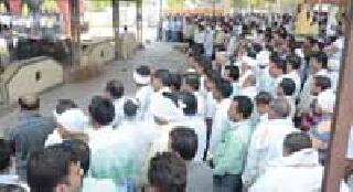 Mass cremation on'the 'devotees | ‘त्या’चारही भक्तांवर सामूहिक अंत्यसंस्कार Mass cremation on'the 'devotees | ‘त्या’चारही भक्तांवर सामूहिक अंत्यसंस्कार