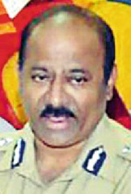 Police Inspector General of Police station said | पोलीस महानिरीक्षक ग्रामीण ठाण्यात धडकले Police Inspector General of Police station said | पोलीस महानिरीक्षक ग्रामीण ठाण्यात धडकले