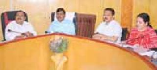 Now the light of the LED in the entire city | आता संपूर्ण शहरात एलईडीचा प्रकाश Now the light of the LED in the entire city | आता संपूर्ण शहरात एलईडीचा प्रकाश