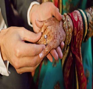 Tribute to Kirtana in Ranjni village and only tea leaf proposal | रांझणी गावात किर्तनातून श्रद्धांजली अन् साखरपुडय़ात केवळ चहापानाचा ठराव Tribute to Kirtana in Ranjni village and only tea leaf proposal | रांझणी गावात किर्तनातून श्रद्धांजली अन् साखरपुडय़ात केवळ चहापानाचा ठराव