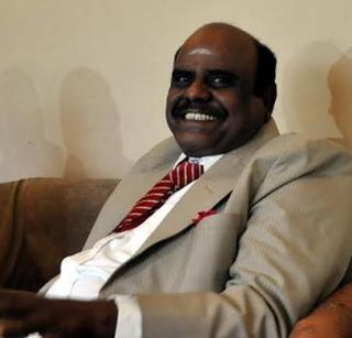 Justice Karan became unconditionally apologetic | न्यायमूर्ती कर्णन बिनशर्त माफी मागण्यास झाले तयार Justice Karan became unconditionally apologetic | न्यायमूर्ती कर्णन बिनशर्त माफी मागण्यास झाले तयार