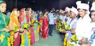 32 couple married in Ralegaon | राळेगावात ३२ जोडपी विवाहबद्ध