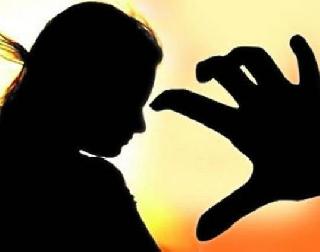 After the gang rape, the woman's molestation is irreconcilable | सामूहिक बलात्कारानंतर महिलेच्या मतृदेहाची विटंबना After the gang rape, the woman's molestation is irreconcilable | सामूहिक बलात्कारानंतर महिलेच्या मतृदेहाची विटंबना