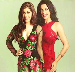 Pooja Bedi's daughter to be seen in the movie? | पूजा बेदीची मुलगी सिनेमात झळकणार ? Pooja Bedi's daughter to be seen in the movie? | पूजा बेदीची मुलगी सिनेमात झळकणार ?