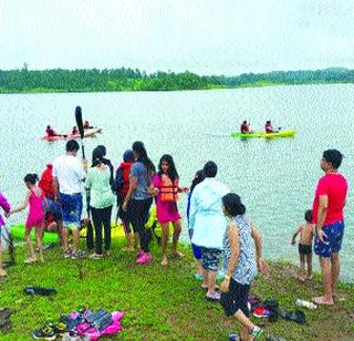 Rappelling and Boating | रॅपलिंग अन् बोटिंग बेततेय मुलांच्या जिवावर Rappelling and Boating | रॅपलिंग अन् बोटिंग बेततेय मुलांच्या जिवावर