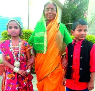 The story of a mother's struggle .. | एका आईच्या संघर्षाची गोष्ट..