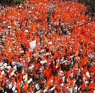 Even after the Maratha revolution revolution, the creation of "Sarathi" is a documentary | मराठा क्रांती मोर्चानंतरही "सारथी"ची निर्मिती कागदोपत्रीच Even after the Maratha revolution revolution, the creation of "Sarathi" is a documentary | मराठा क्रांती मोर्चानंतरही "सारथी"ची निर्मिती कागदोपत्रीच