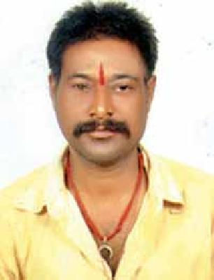 Sanjay Dutt turns 'eyes' | आॅटोचालक संजय मृत्यूनंतर ठरला ‘दृष्टिदाता’