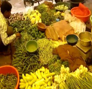 Akola's turnover was around 50 lakhs daily in the vegetable market | अकोल्याच्या भाजी बाजारात दररोज 50 लाखांची होते उलाढाल
