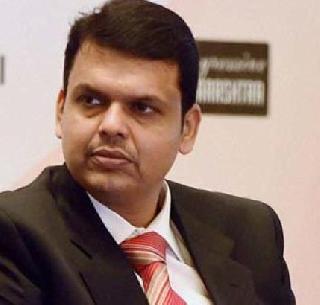 The Chief Minister filled the tribal hospice | आदिवासी पाहुणचाराने मुख्यमंत्री भारावले The Chief Minister filled the tribal hospice | आदिवासी पाहुणचाराने मुख्यमंत्री भारावले