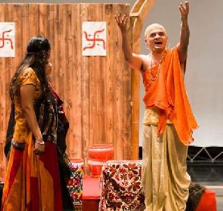 Hindi mausoleum on Chinese stage | चिनी रंगभूमीवर हिंदी मातीचा महाल Hindi mausoleum on Chinese stage | चिनी रंगभूमीवर हिंदी मातीचा महाल