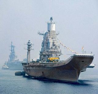 Navy's hijacked kidnapping | नौदलाने उधळला अपहरणाचा डाव Navy's hijacked kidnapping | नौदलाने उधळला अपहरणाचा डाव