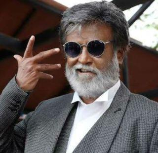 Raj Thackeray Rajinikanth will soon be in politics, ready to be ready for war | थलायवा रजनीकांत लवकरच राजकारणात, युद्धासाठी तयार राहण्याचं आवाहन Raj Thackeray Rajinikanth will soon be in politics, ready to be ready for war | थलायवा रजनीकांत लवकरच राजकारणात, युद्धासाठी तयार राहण्याचं आवाहन