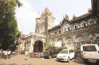 For the first time, 'neurosurgeon' in CPR | सीपीआरमध्ये प्रथमच ‘न्युरोसर्जन’ For the first time, 'neurosurgeon' in CPR | सीपीआरमध्ये प्रथमच ‘न्युरोसर्जन’