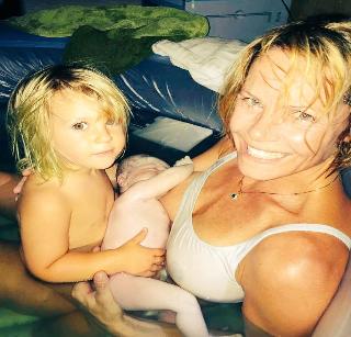 Jonty Rhodes met Shitratna, "India", brother | जॉन्टी ऱ्होड्सला पुत्ररत्न, "इंडिया"ला भेटला भाऊ