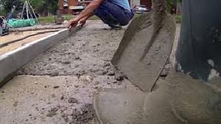 The time of repair of cement roads within six months | सहा महिन्यांतच सिमेंट रस्त्यांच्या दुरुस्तीची वेळ The time of repair of cement roads within six months | सहा महिन्यांतच सिमेंट रस्त्यांच्या दुरुस्तीची वेळ