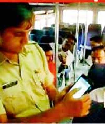 Sit in the ST and watch a movie, listen to the songs! | एसटीत बसा अन् सिनेमा पाहा, गाणीही ऐका !