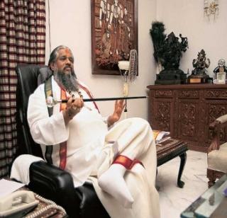 Conflicting Tantric Chandraswami dies | वादग्रस्त तांत्रिक चंद्रास्वामी यांचे निधन Conflicting Tantric Chandraswami dies | वादग्रस्त तांत्रिक चंद्रास्वामी यांचे निधन