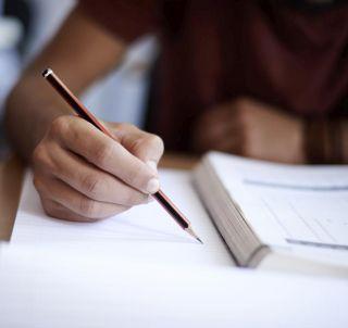 Shocking 76 students of eleven science exams in private tuition | धक्कादायक ! अकरावी सायन्सच्या ७६ विद्यार्थ्यांची परीक्षा खासगी ट्युशनमध्ये Shocking 76 students of eleven science exams in private tuition | धक्कादायक ! अकरावी सायन्सच्या ७६ विद्यार्थ्यांची परीक्षा खासगी ट्युशनमध्ये