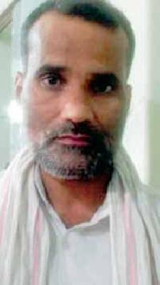 The scrip was arrested when taking a bribe | लाच घेताना लिपिकाला अटक The scrip was arrested when taking a bribe | लाच घेताना लिपिकाला अटक