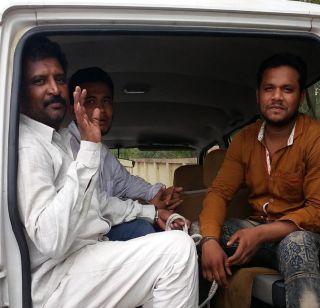 30 lakh fake currency notes in lieu of 10 lakhs | 10 लाखांच्या बदल्यात 30 लाखांच्या बनावट नोटा 30 lakh fake currency notes in lieu of 10 lakhs | 10 लाखांच्या बदल्यात 30 लाखांच्या बनावट नोटा