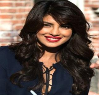 Announcement of six films produced by Priyanka in Cannes | प्रियांकाची निर्मिती असलेल्या 6 सिनेमांची कान्समध्ये घोषणा Announcement of six films produced by Priyanka in Cannes | प्रियांकाची निर्मिती असलेल्या 6 सिनेमांची कान्समध्ये घोषणा