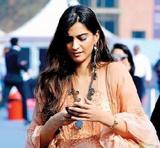 She was a 'Saadi' boyfriend Anand Ahuja's choice! | ‘ती’ साडी होती बॉयफ्रेंड आनंद अहुजाची चॉईस! She was a 'Saadi' boyfriend Anand Ahuja's choice! | ‘ती’ साडी होती बॉयफ्रेंड आनंद अहुजाची चॉईस!