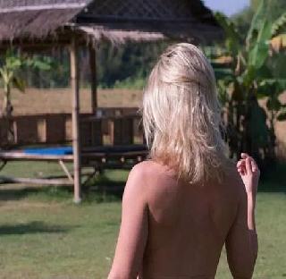 Untreated Village Around the World ... | कपडे न घालणारं गाव आलं जगभरात चर्चेत ... Untreated Village Around the World ... | कपडे न घालणारं गाव आलं जगभरात चर्चेत ...