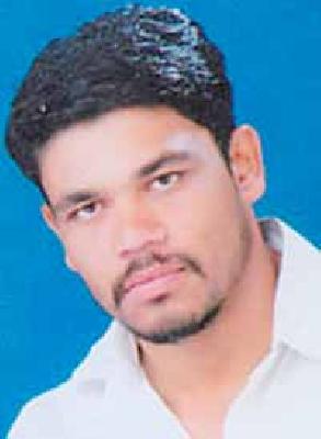 Waiting for justice to the family | कुटुंबीयांना न्यायाची प्रतीक्षा Waiting for justice to the family | कुटुंबीयांना न्यायाची प्रतीक्षा