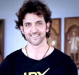 Hrithik's plot worth Rs 30 crore has been canceled | हृतिकचा 30 कोटींचा भूखंड अडकला चौकशीच्या फे-यात Hrithik's plot worth Rs 30 crore has been canceled | हृतिकचा 30 कोटींचा भूखंड अडकला चौकशीच्या फे-यात