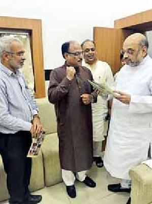 Reach 200 homes every day | दरदिवशी २०० घरांपर्यंत पोहचा Reach 200 homes every day | दरदिवशी २०० घरांपर्यंत पोहचा