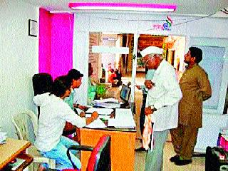 Administration dull: Setu Center Metakutis | प्रशासन सुस्त : सेतू केंद्रचालक मेटाकुटीस