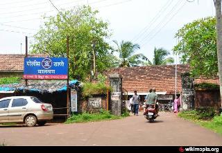 Hammer on unauthorized constructions in Malwane | मालवणात बंदोबस्तात अनधिकृत बांधकामांवर हातोडा Hammer on unauthorized constructions in Malwane | मालवणात बंदोबस्तात अनधिकृत बांधकामांवर हातोडा